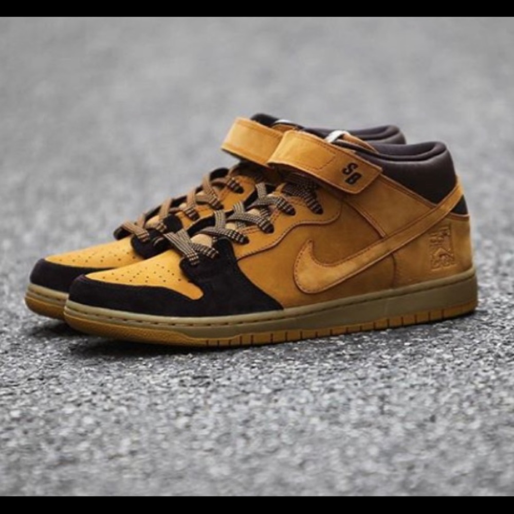 Nike sb dunk mid Lewis Marnell